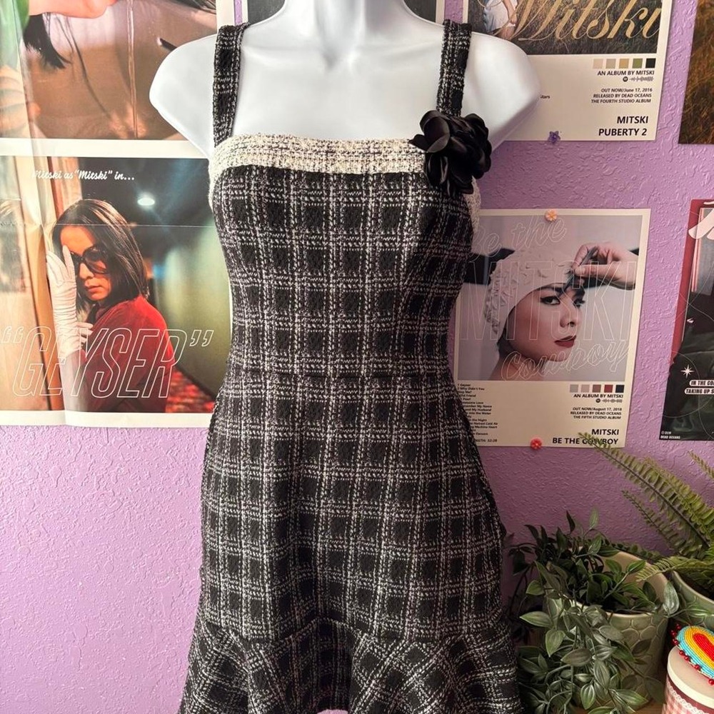 Tweed Dress With Floral Applique Size Medium